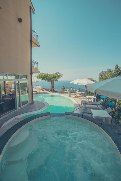Meridiana Hotel Taormina Exterior photo